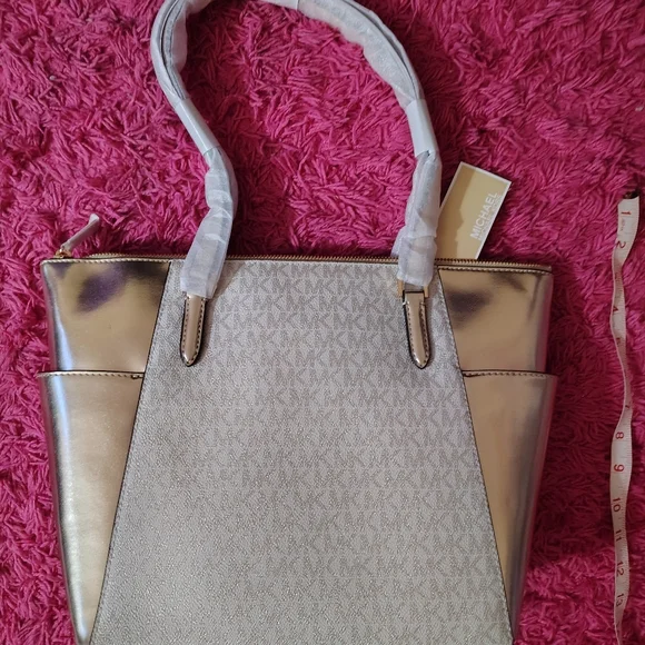 NWT Michael Kors Gold and Cream Women's Bag 11"L X 10"H. - Picture 2 of 7